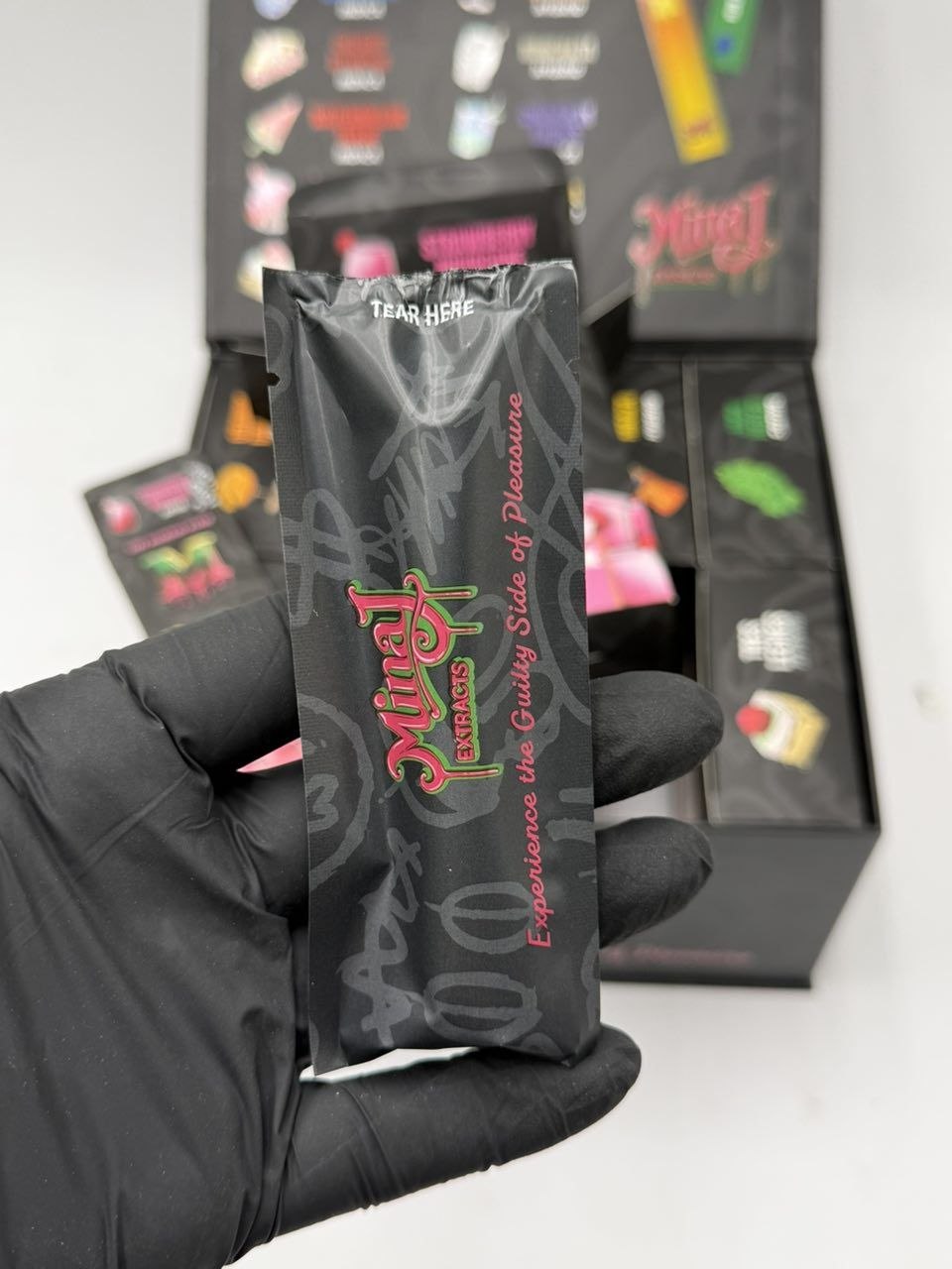 photo_2026-05-30_20-45-19 Minaj extracts live diamond blend 2g disposable